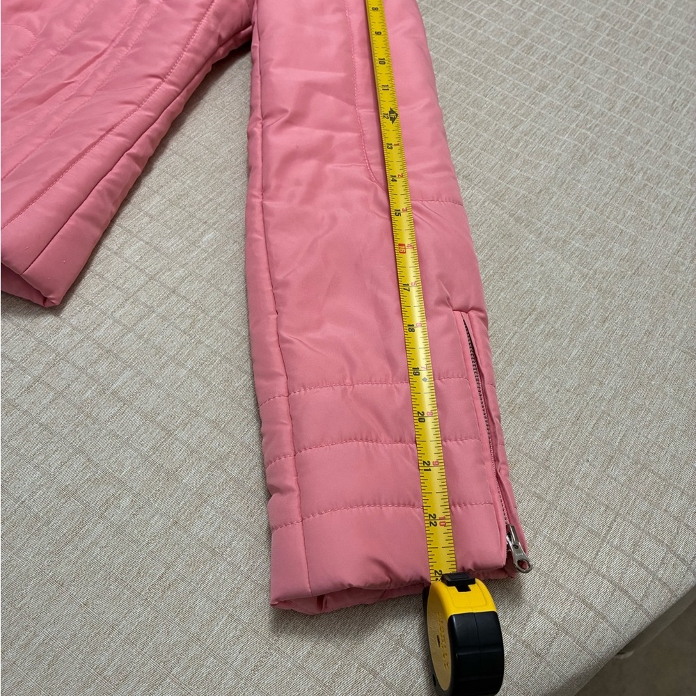 BCBG puffer coat Salmon in color - Picture 7 of 9